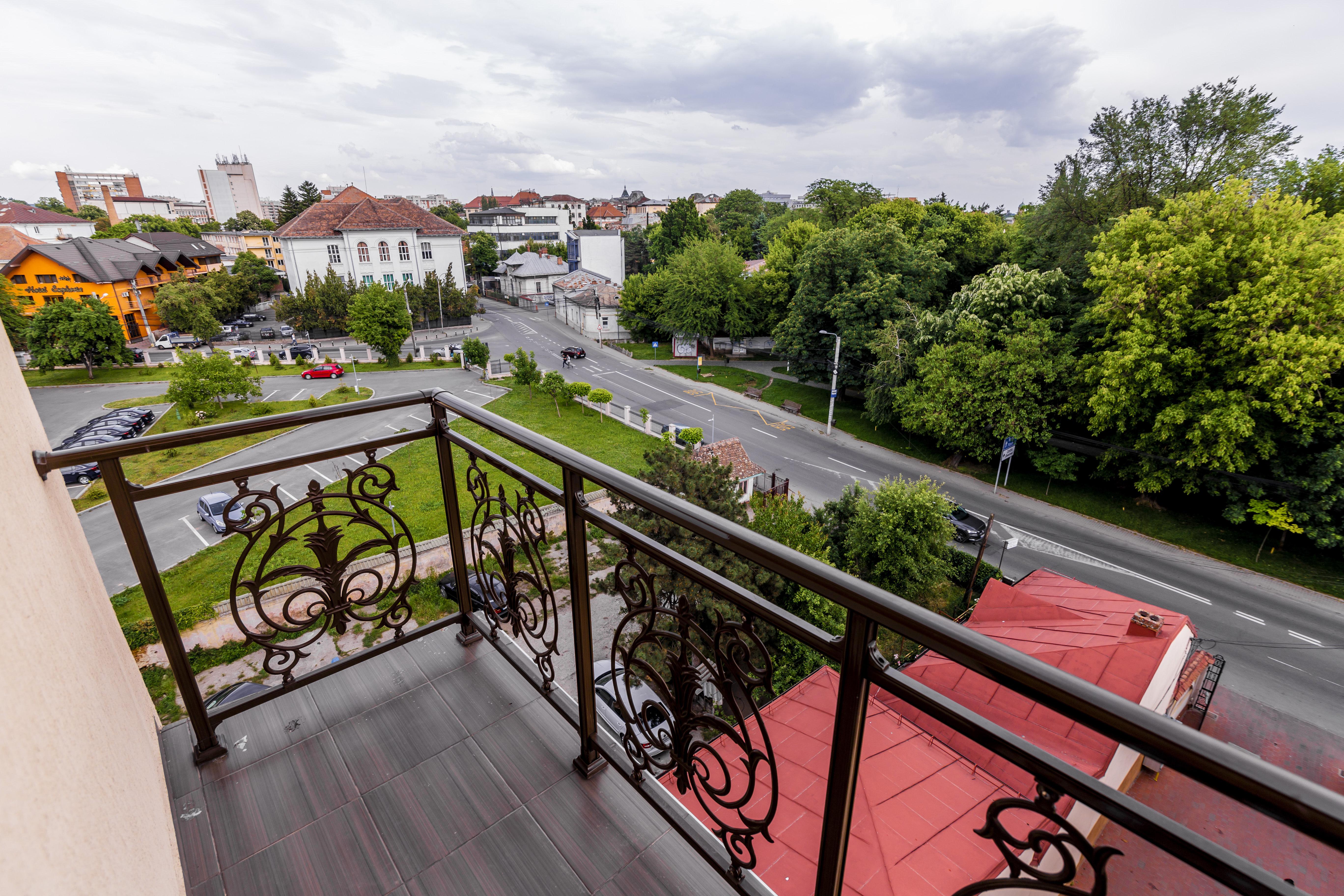 Hotel Golden House Craiova Exteriér fotografie