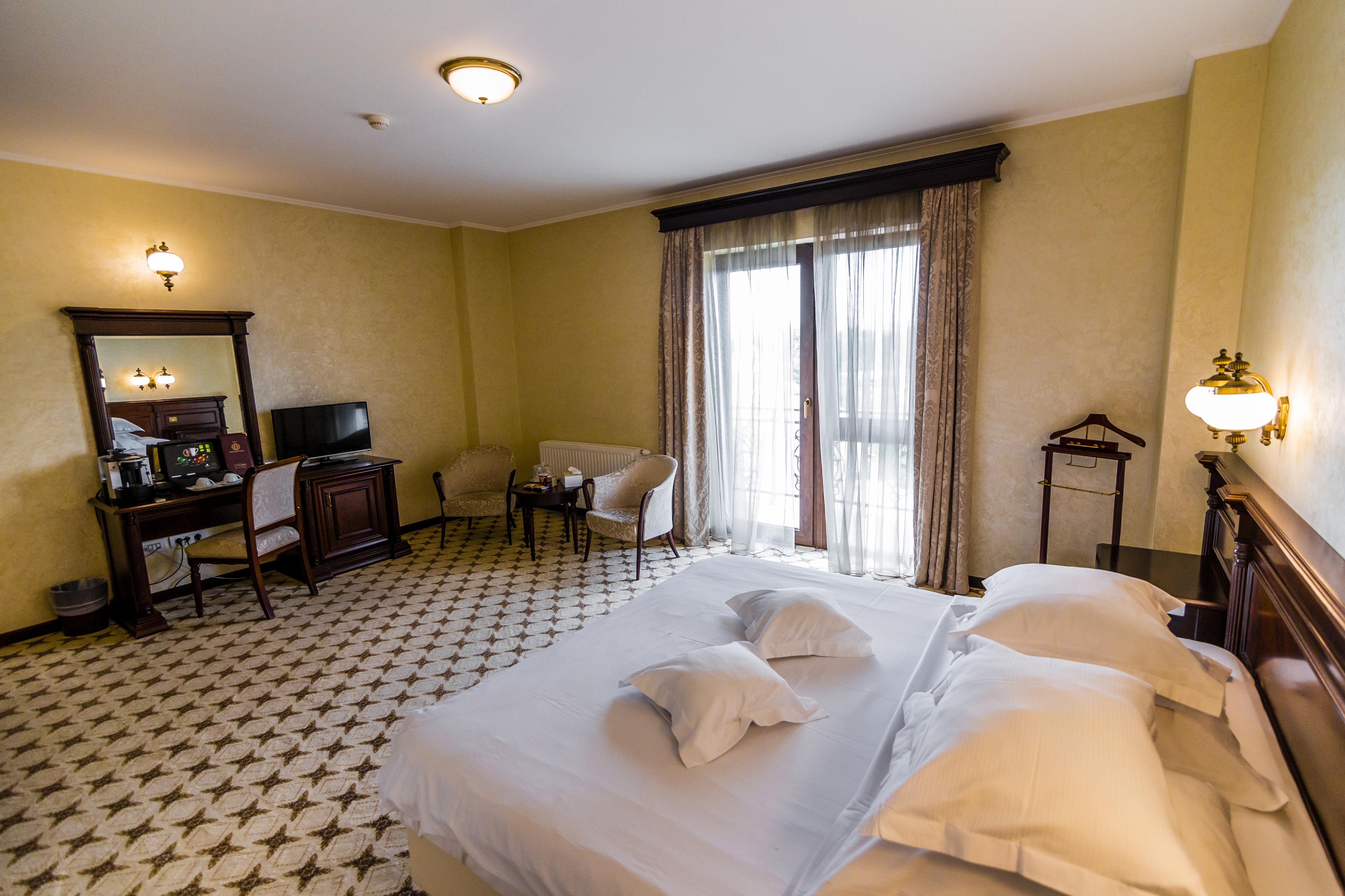 Hotel Golden House Craiova Exteriér fotografie