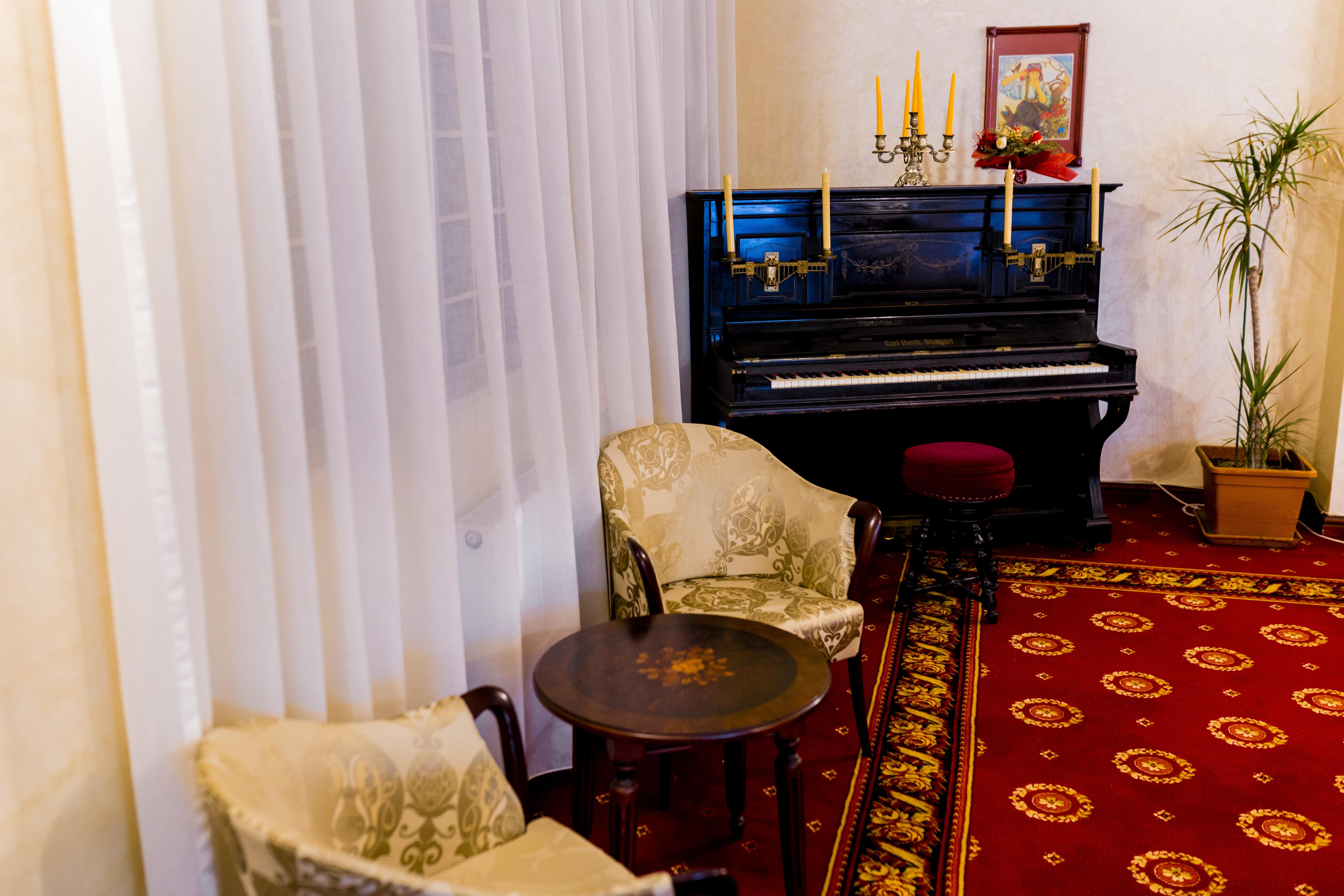 Hotel Golden House Craiova Exteriér fotografie