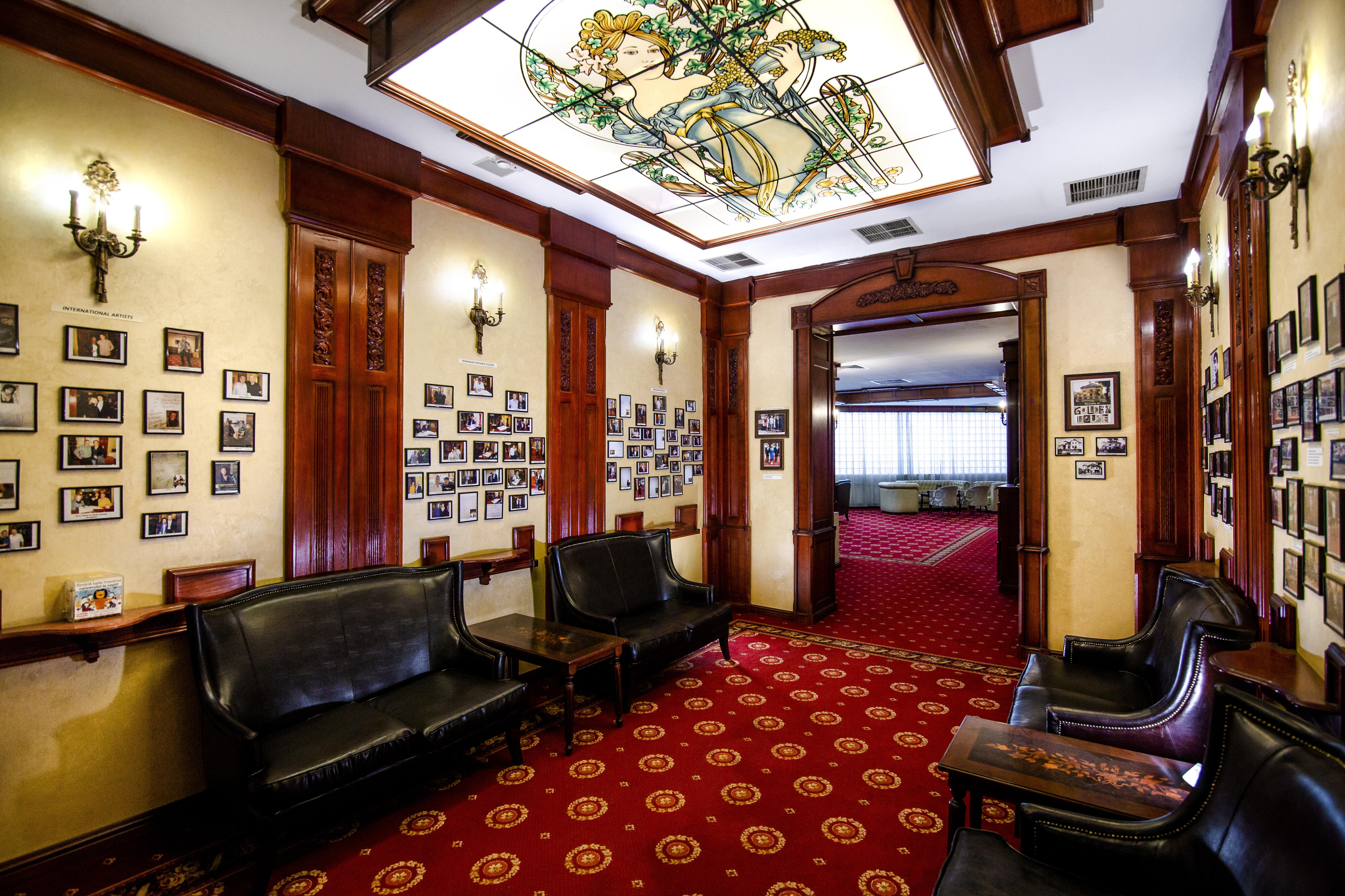 Hotel Golden House Craiova Exteriér fotografie