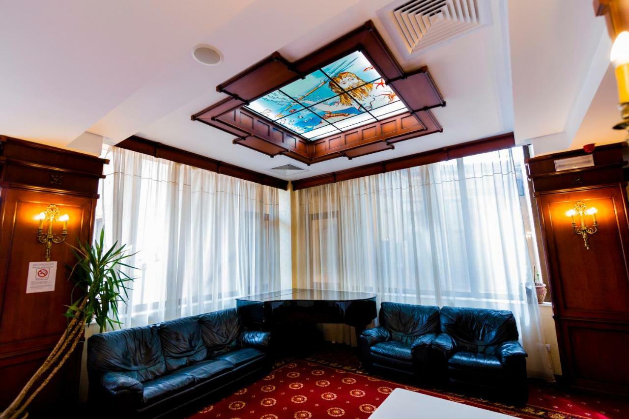 Hotel Golden House Craiova Exteriér fotografie